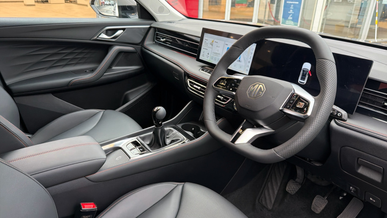 MG HS 1.5 T-GDI Trophy 5dr Petrol Hatchback